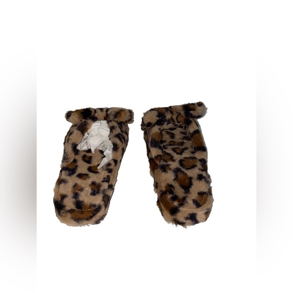 NEW Trensetter-2 Leopard Print Cute Cozy Bow Tie Fluffy Slippers Women 10M - Picture 6 of 8